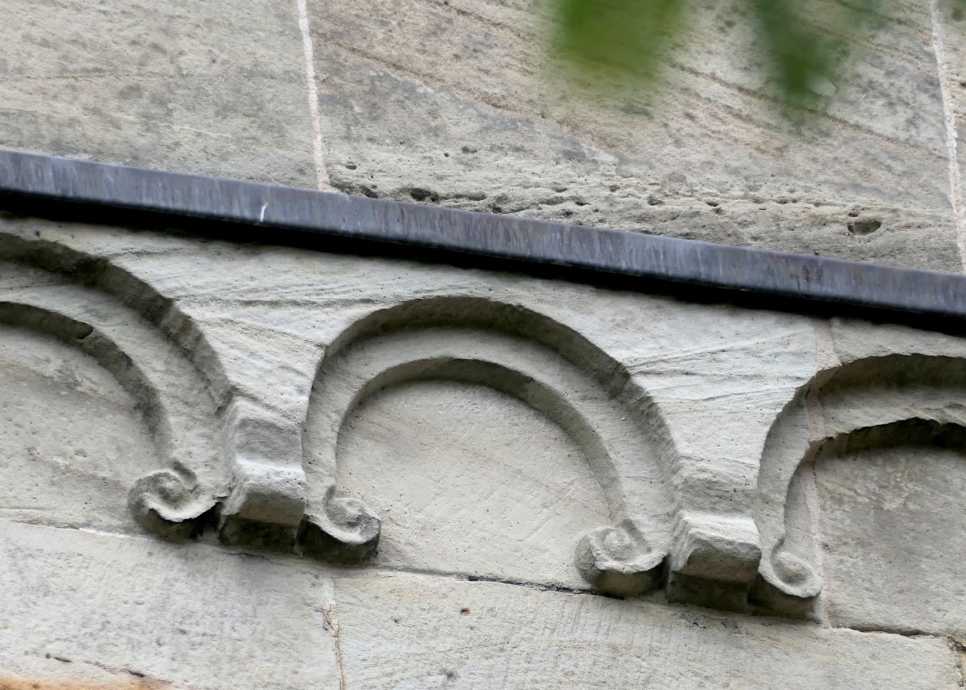 bogenfries paulinzella