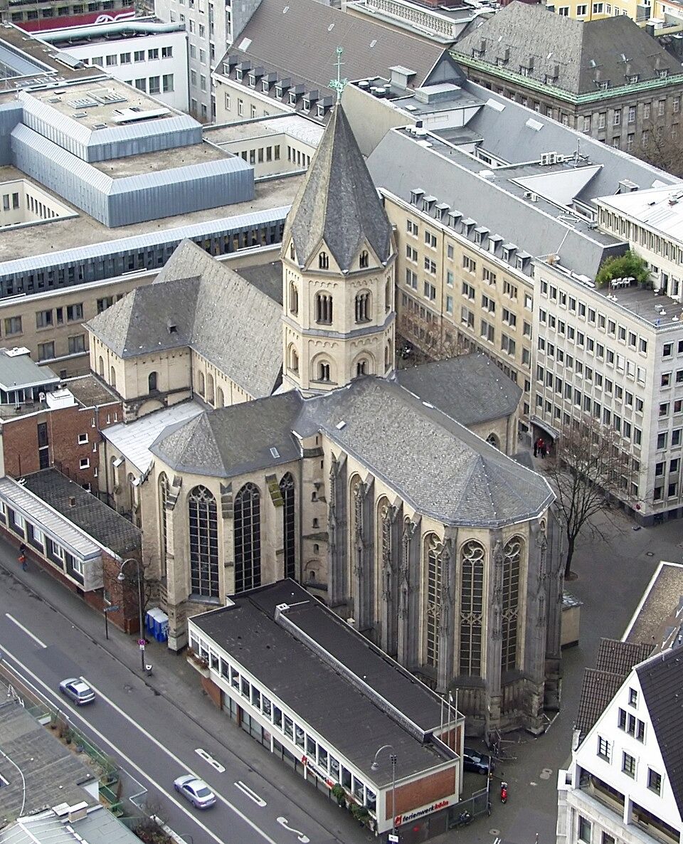 St. Andreas in Köln. Blick vom Südturm des Kölner Domes 