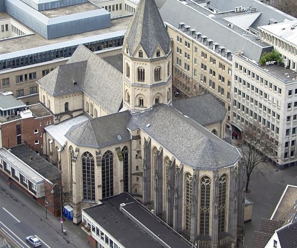 St. Andreas in Köln. Blick vom Südturm des Kölner Domes 
